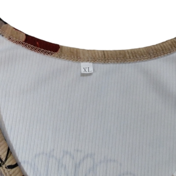 B1G1 WOMEN'S Tank Top NWOT - Picture 4 of 4